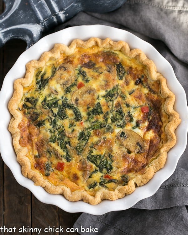 Spinach Mushroom Quiche - That Skinny Chick Can Bake