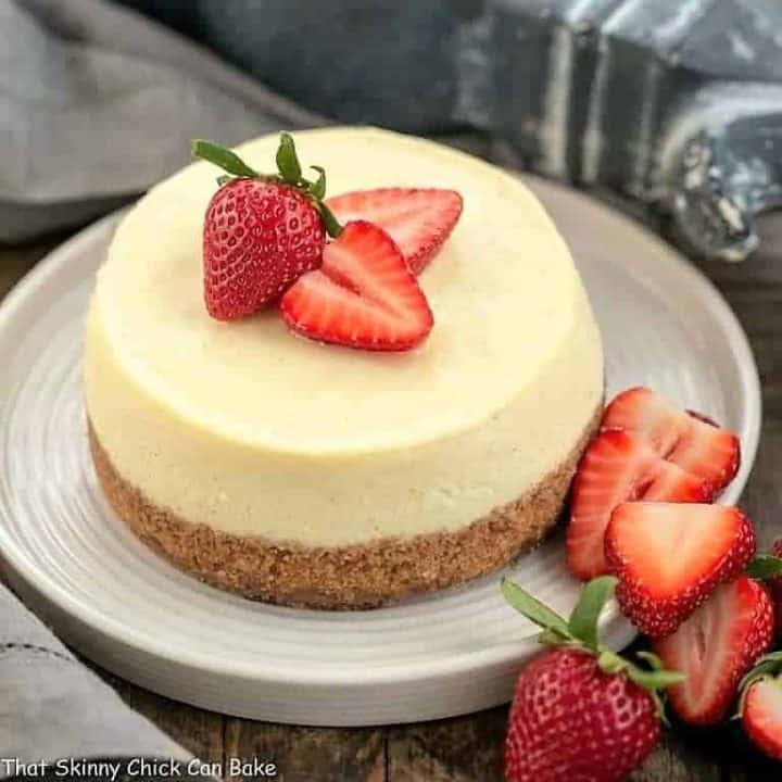 Small Cheesecake Recipes 6 Inch Pans - Mini Cheesecake Recipe For One Two Lifestyle Of A Foodie ...