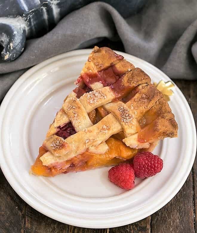 Lattice Topped Peach Raspberry Pie That Skinny Chick Can Bake
