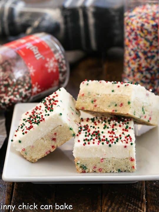 https://www.thatskinnychickcanbake.com/wp-content/uploads/2021/11/Frosted-Sugar-Cookie-Bars-9-540x720.jpg