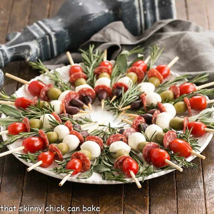 Easy Antipasto Wreath - Festive & Tasty! - That Skinny Chick Can Bake
